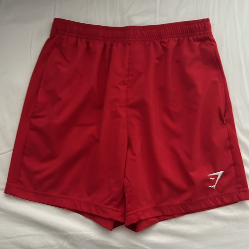 Gymshark Arrival 7” Zip Pocket Shorts, Red, Medium